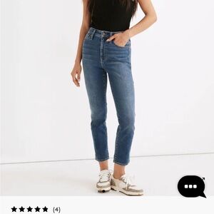 Really nice Madewell medium wash curvy petite roadtripper stovepipe 26P jeans